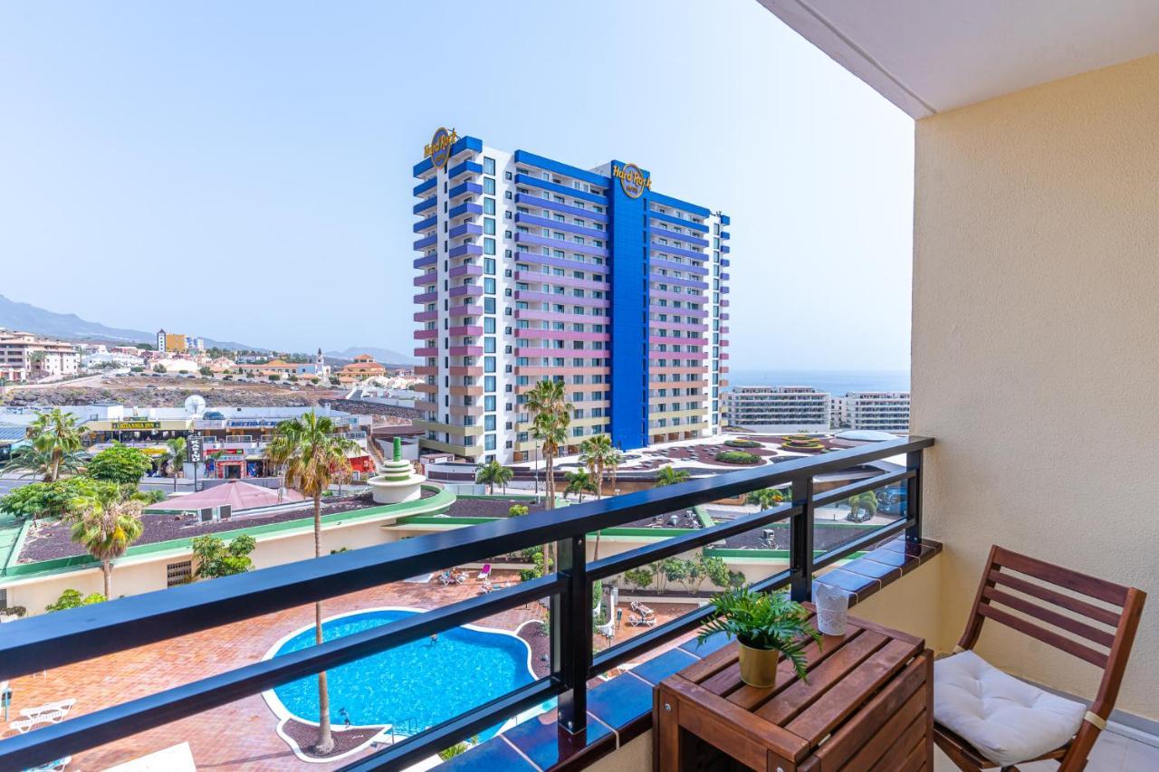Modern 2-Bedroom Apartment With Stunning View Адехе Экстерьер фото